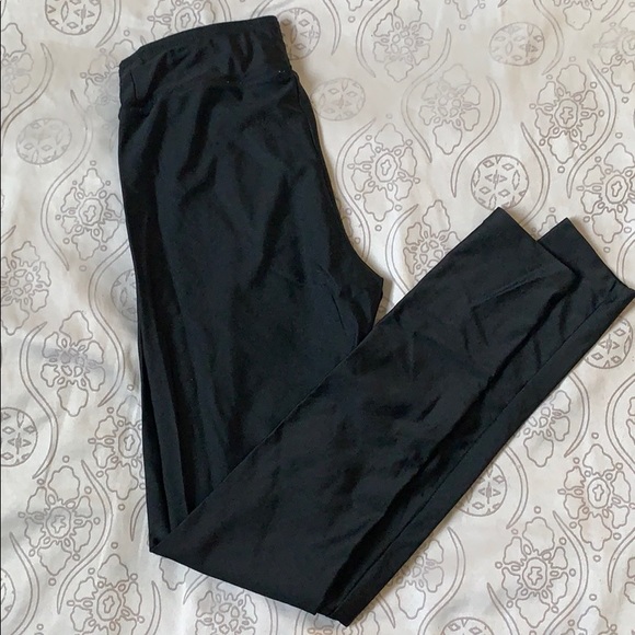 🔥2for$20🔥Shiny high rise leggings - Picture 1 of 4